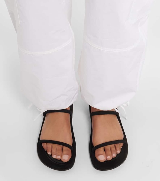 Black 'The City Slide' Sandals