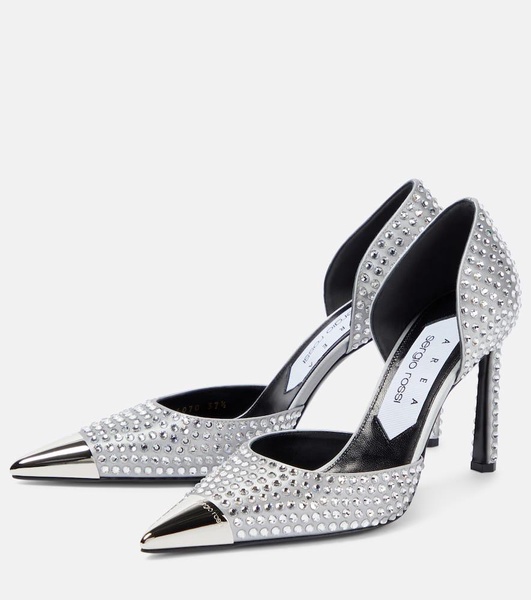 Dagger metallic leather pumps