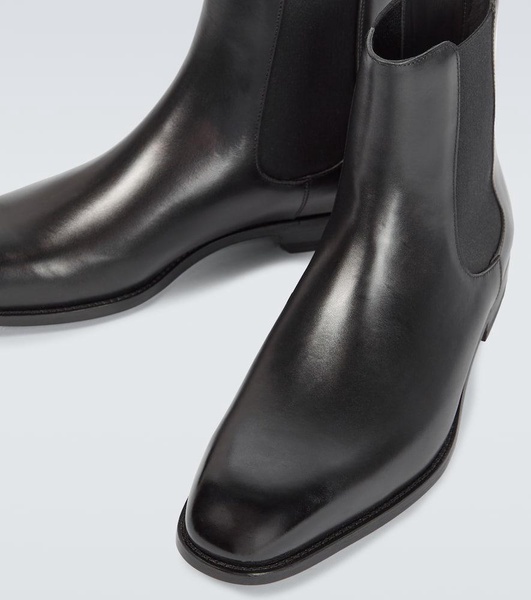 Delsa leather Chelsea boots