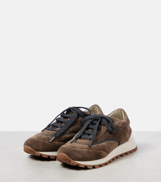 Runner suede sneakers