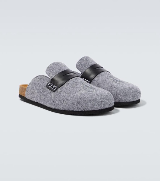 Leather-trimmed slippers