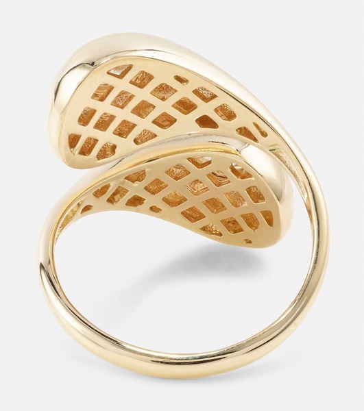 Water Droplet 14kt gold ring with diamonds