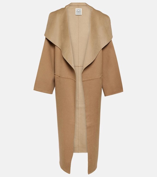 Signature wool and cashmere coat