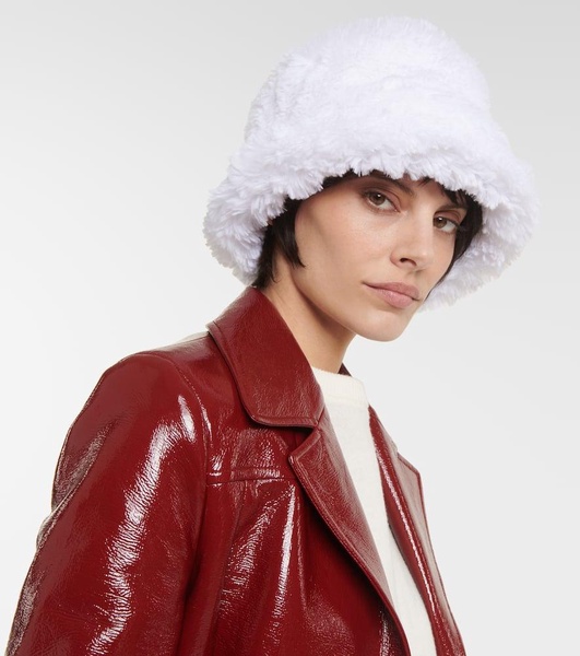 Faux fur bucket hat