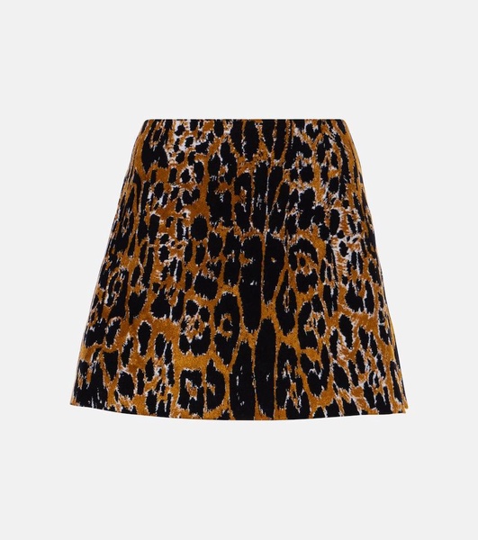 Leopard-print miniskirt