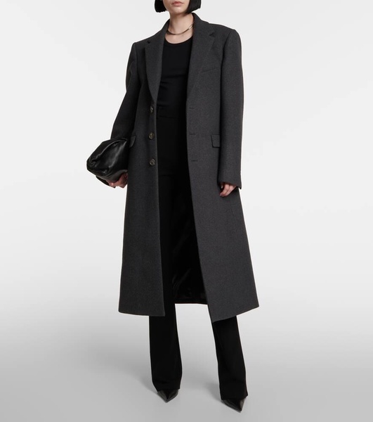 Single-breasted wool coat