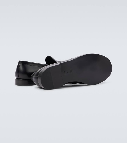 Polished leather loafers