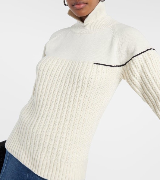 Double-collar wool sweater