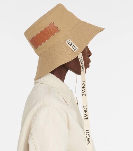 Canvas bucket hat