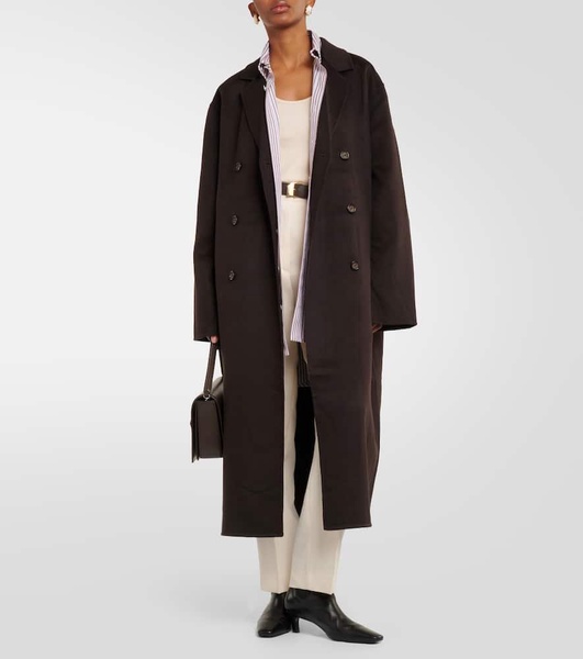 Oversized double-breasted wool coat