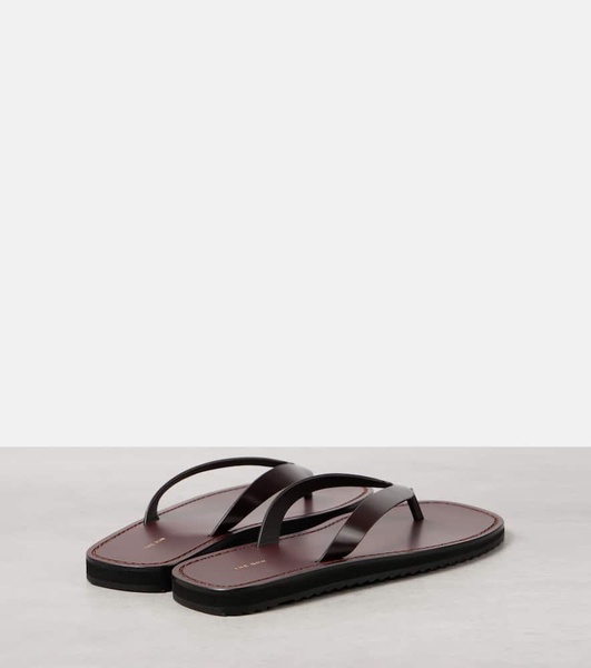 City leather thong sandals