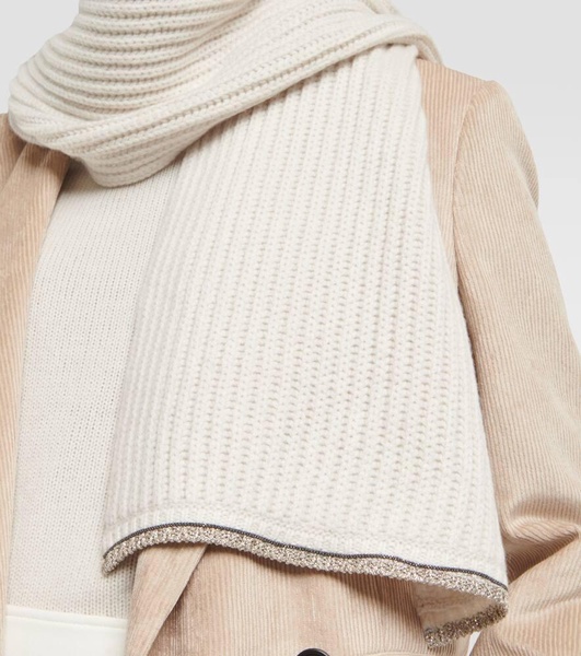 Cashmere scarf