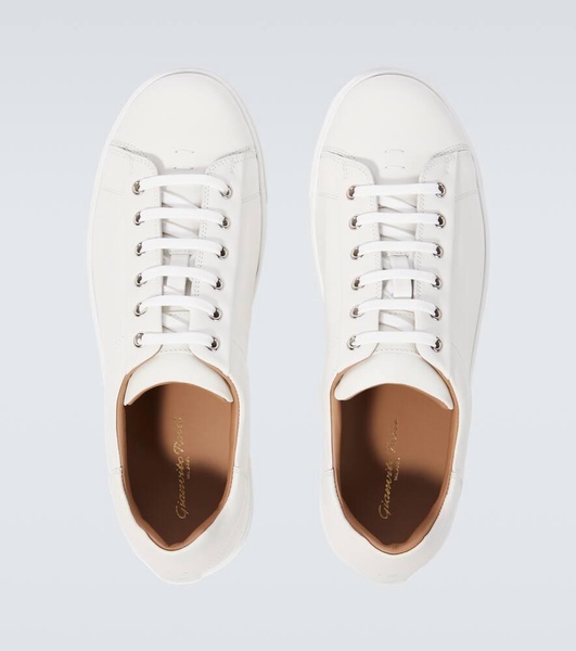 Leather low-top sneakers