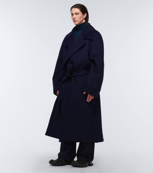 Belted cashmere coat