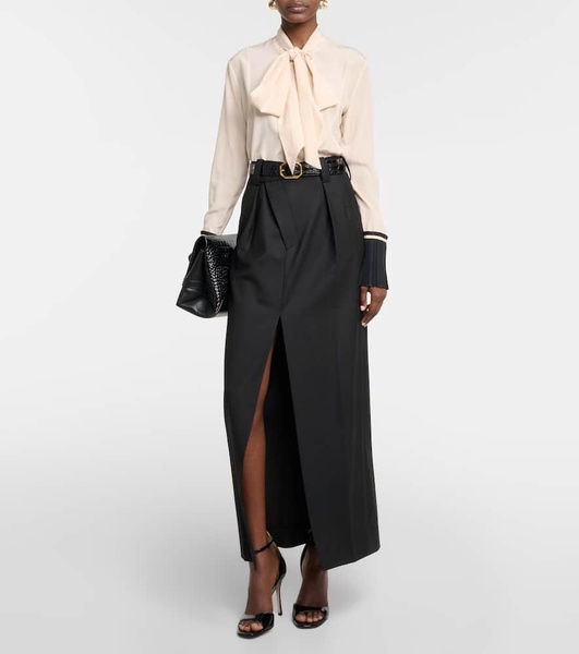 Bow tie-neck silk crêpe blouse