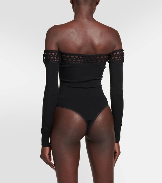 Vienne off-shoulder bodysuit