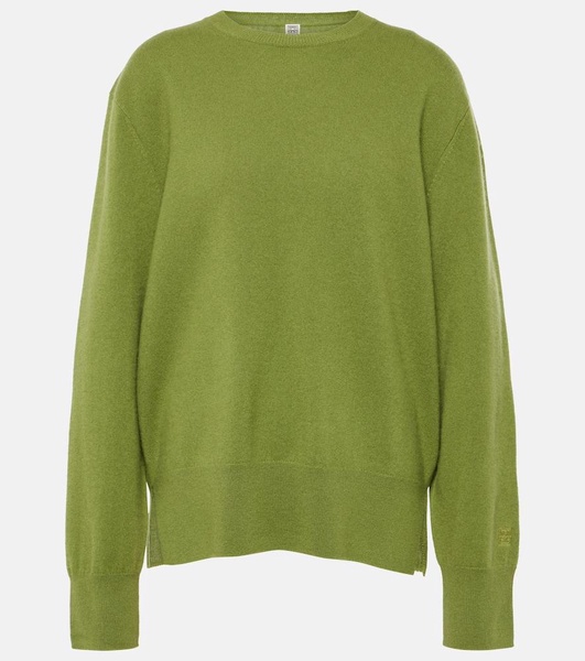 Crewneck cashmere knit sweater