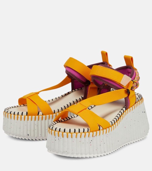 Nama flatform sandals