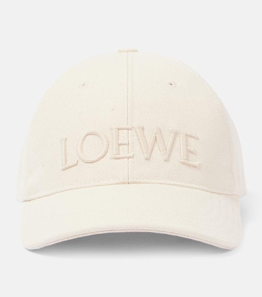 Logo embroidered baseball cap