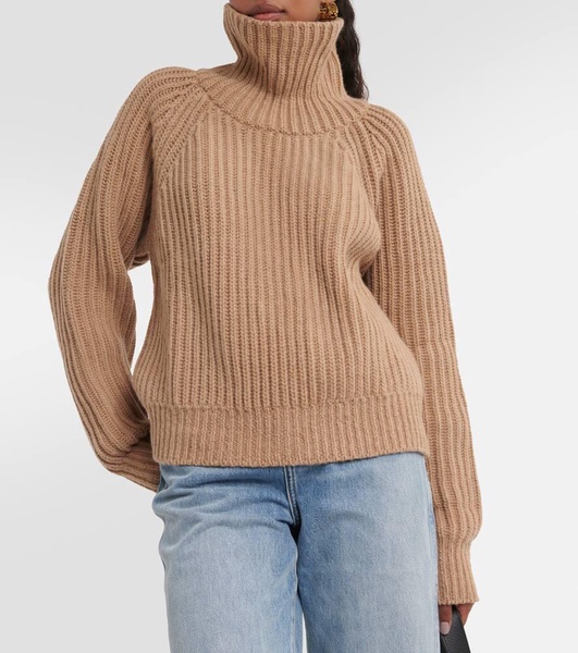 Lanzino turtleneck cashmere sweater