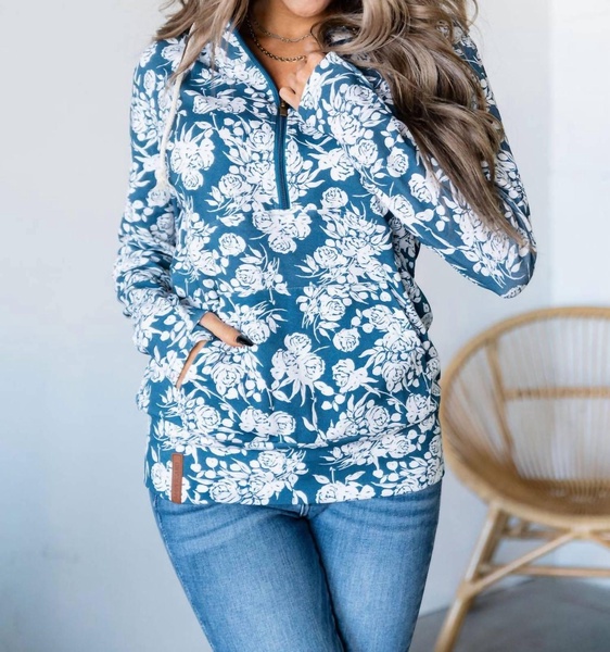 halfzip sweatshirt in finding paradise