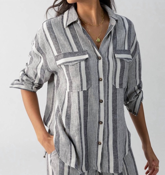 pocket shirt variegated stripe top in grey