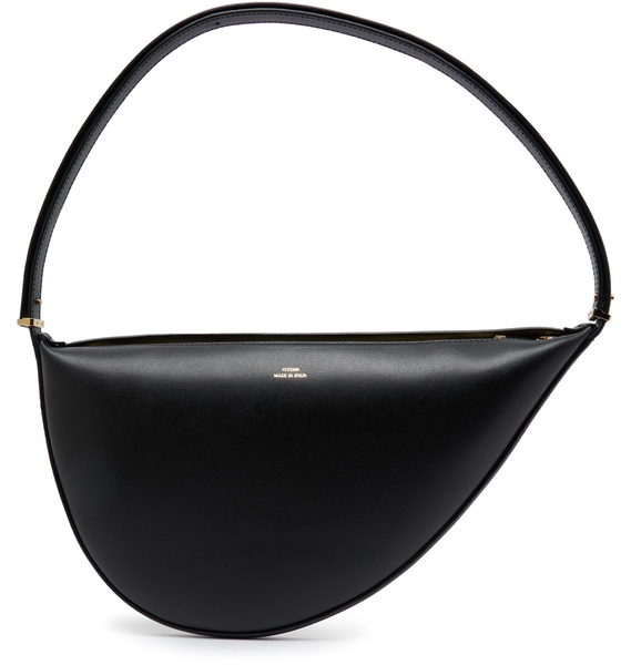 Scooped sling bag in leather