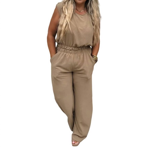 two-piece pant set in mocha