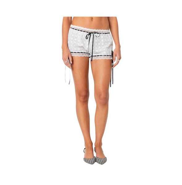 Women's Ribbon Lacey Eyelet Shorts