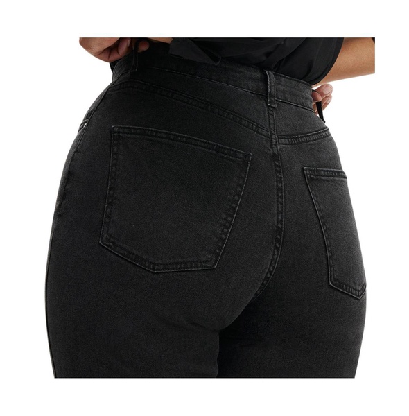 Women's Curvy Stretch Straight Jean