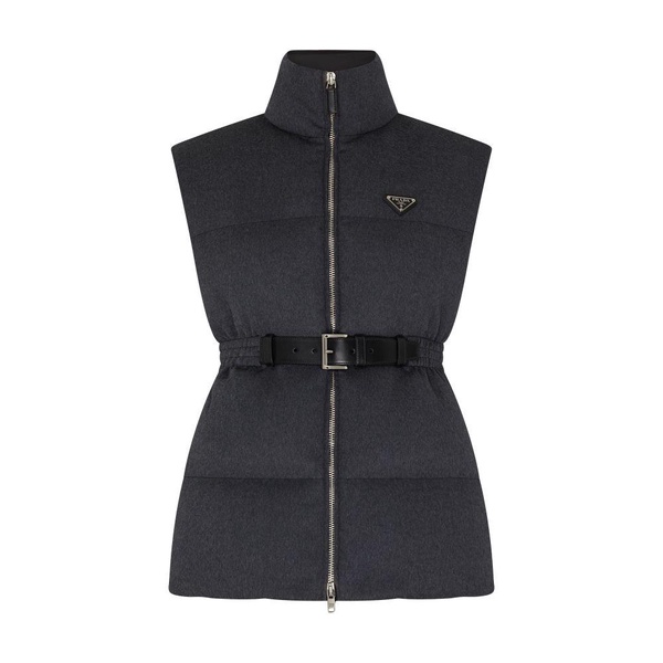 Sleeveless belted puffer jacket