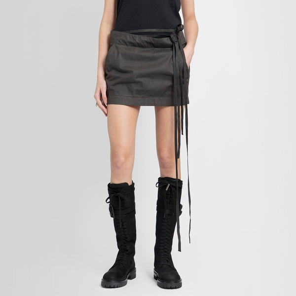 magdalena slouchy waist mini skirt