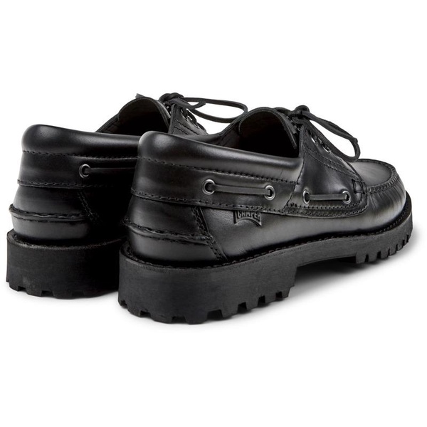 Black boat shoe for men