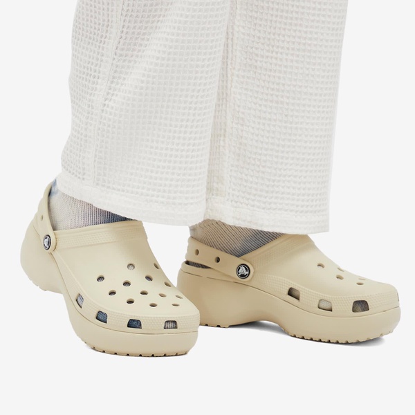 Crocs Classic Platform Clog