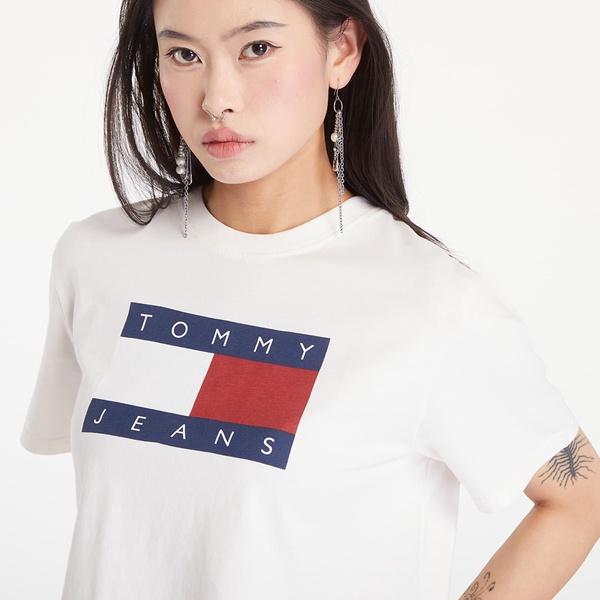 Tommy Jeans Flag Badge Boxy Fit T-Shirt