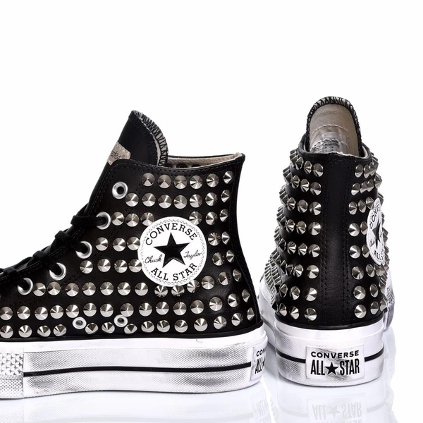 Converse Platform Leather Studs