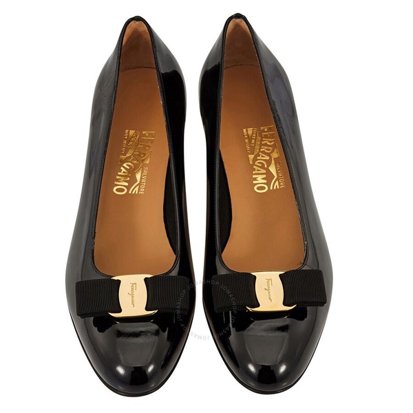 Salvatore Ferragamo Ladies Vara Bow Pump Shoe