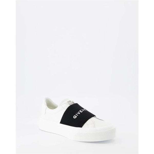 'City Court' White Low Top Sneakers with Logo in Leather Woman