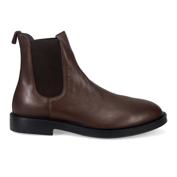 Brown Chelsea Boots Classic Style