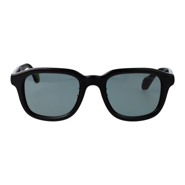 Stylish Sunglasses with Model 0AR8206