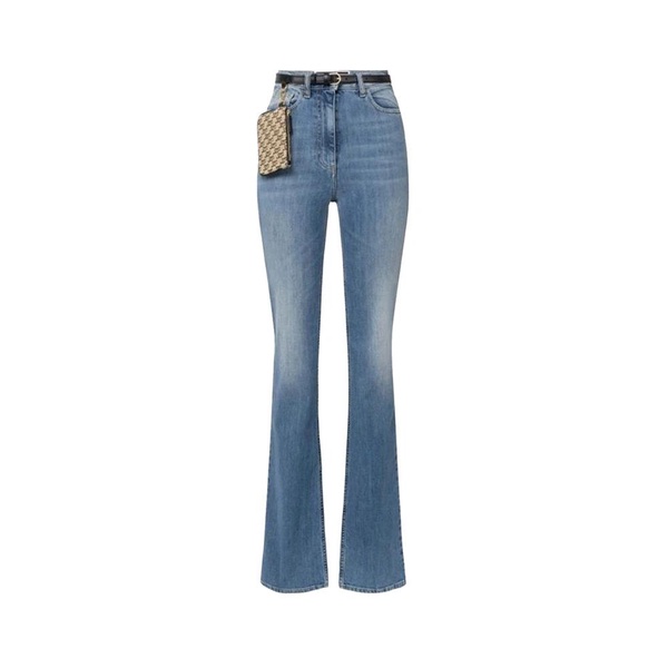 Blue Jeans Classic Comfortable Chic