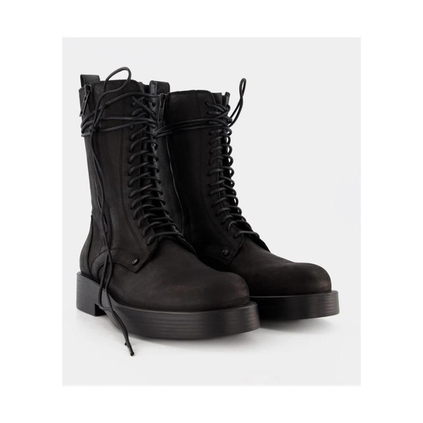 Maxim Ankle Boots in Black Leather