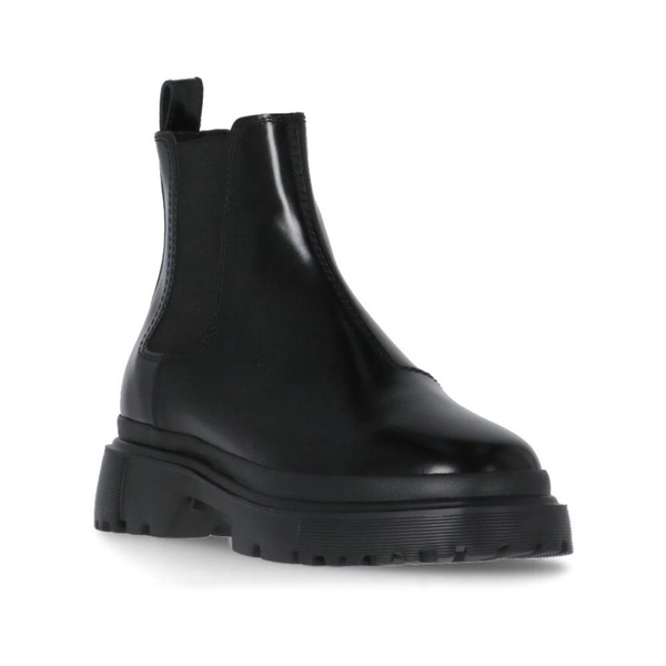 Black Leather Chelsea Boots for Men