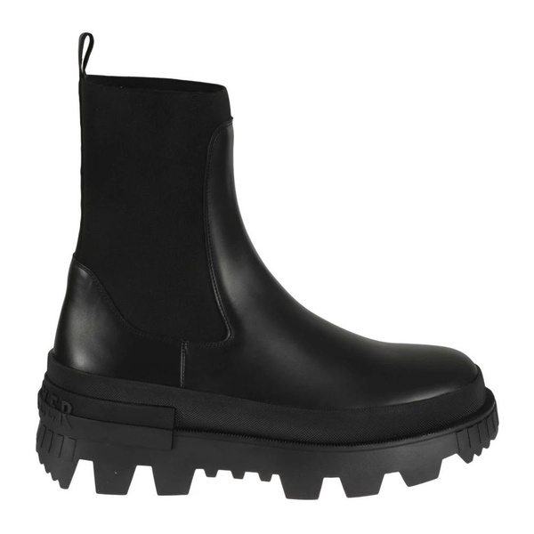 Moncler Logo Embossed Round Toe Boots