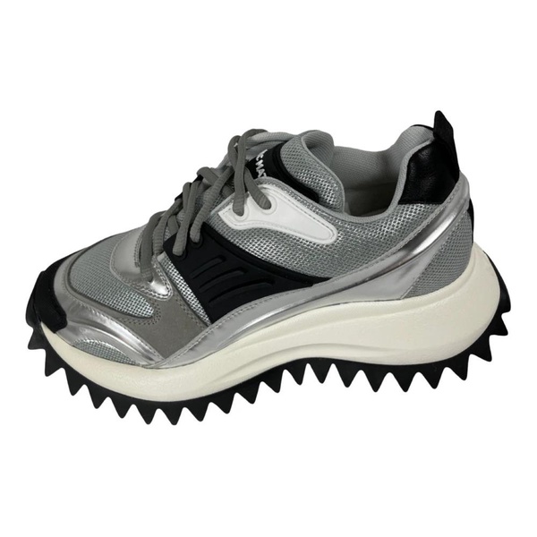 Silver Platform Sneakers 7600 WALK