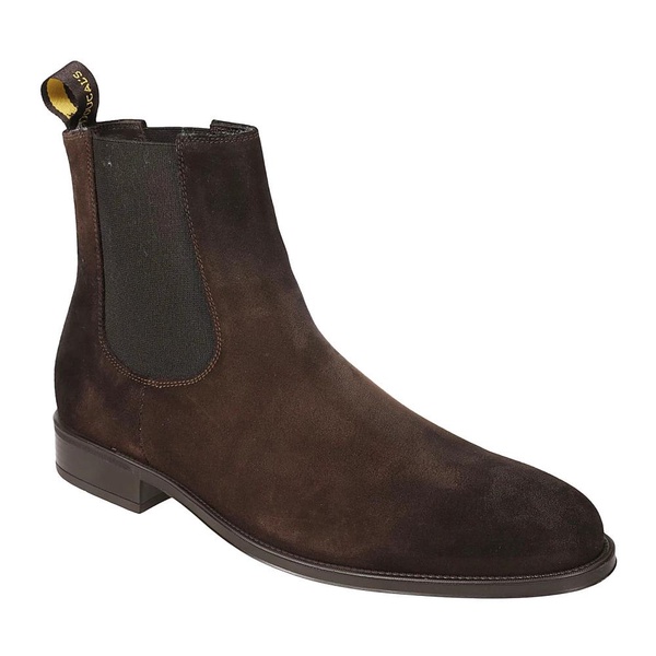 Classic Chelsea Boots