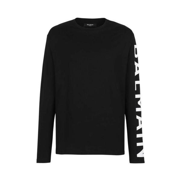 Long-Sleeved T-Shirt