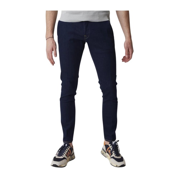 Modern Skinny Jeans