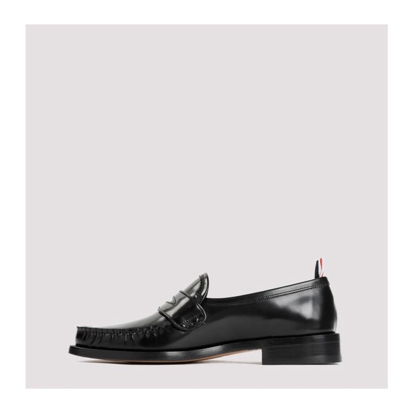 THOM BROWNE Black Pleated Varsity Loafers for Men - Spring/Summer 2024