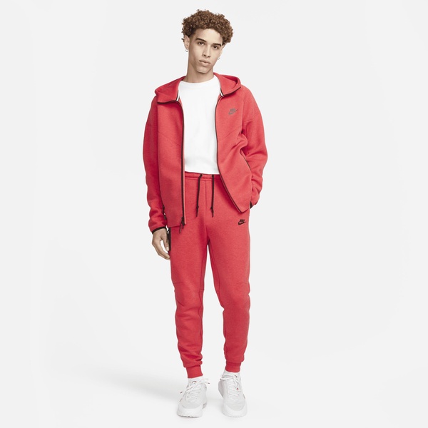 men's sportswear tech fleece jogger in red/black